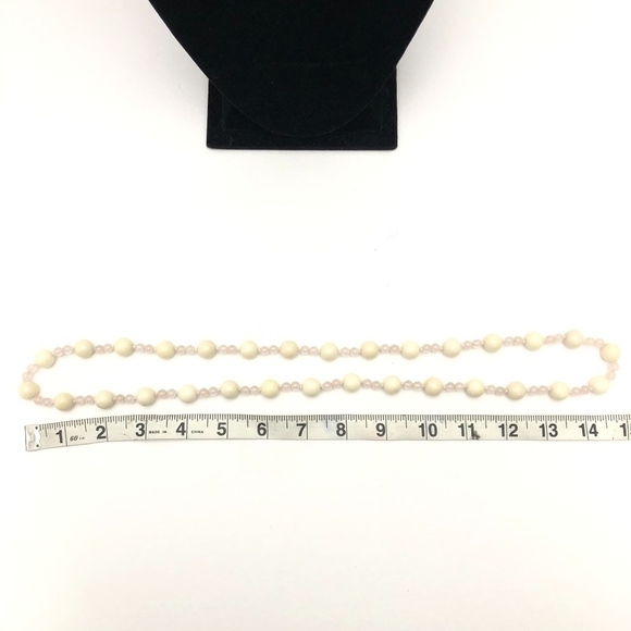 Vintage Cream Jade & Rose Quartz Beaded Necklace - Picture 3 of 4